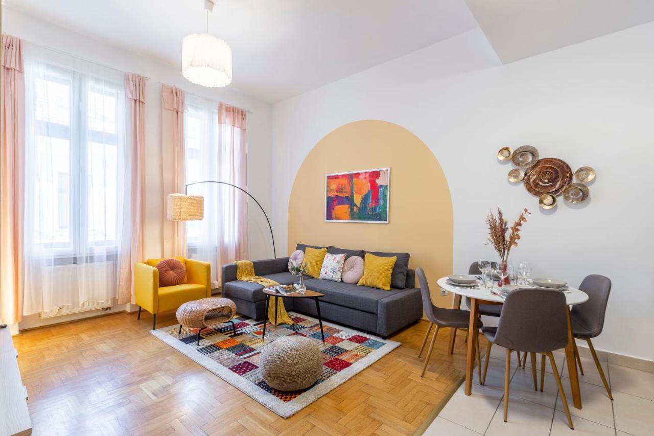 Central Gozsdu Apartment In The Party Street Budapest Exterior foto